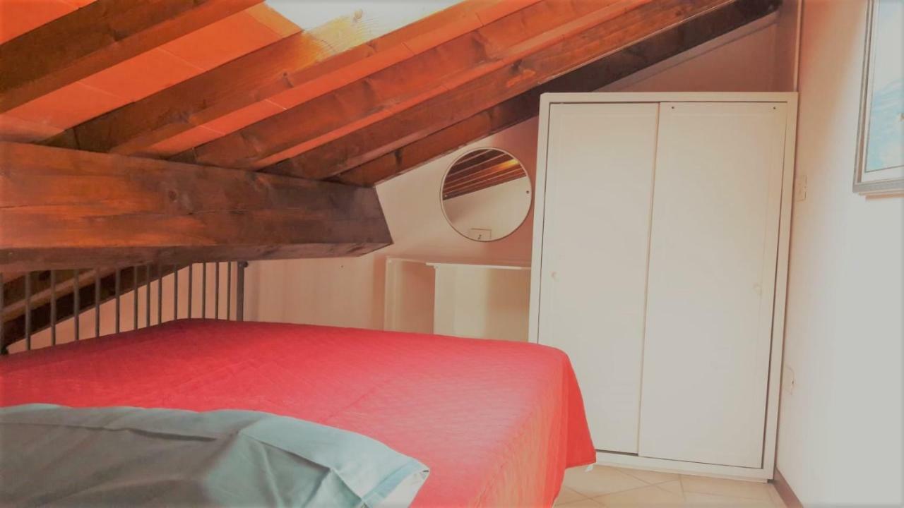 Mansarda Nel Cuore Di Apartamento Parma